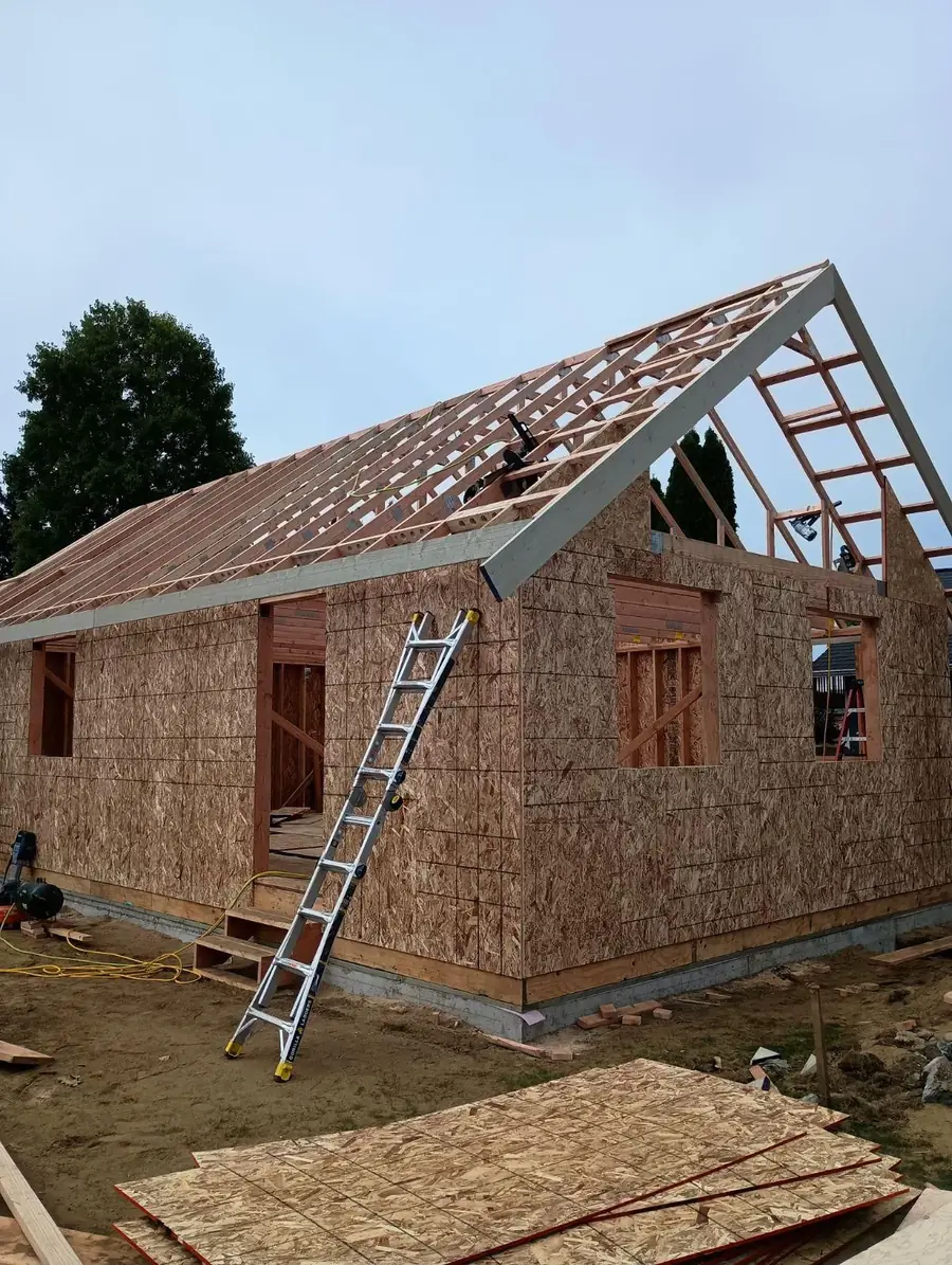 New-construction home framing on a Rio Rancho job site